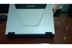 Panasonic Toughbook CF 52 i5, cổng COM